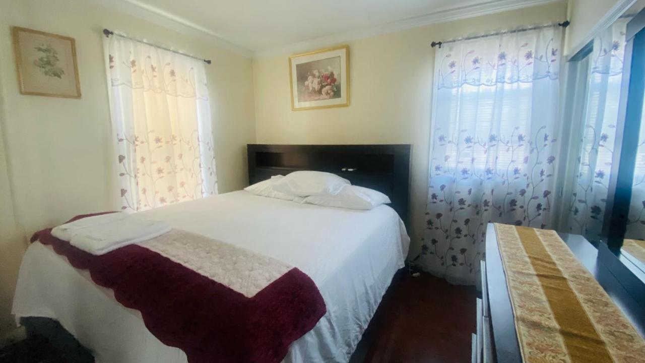 Minutes From Jfk, Beautiful Home With Peaceful, Cosy, Private Room Nowy Jork Zewnętrze zdjęcie