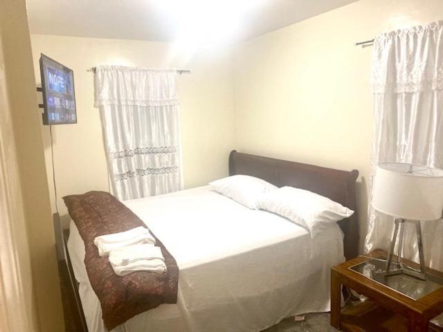 Minutes From Jfk, Beautiful Home With Peaceful, Cosy, Private Room Nowy Jork Zewnętrze zdjęcie